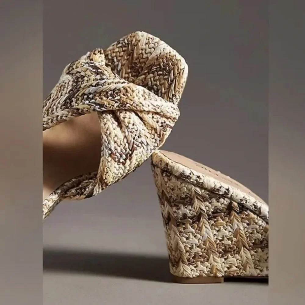 Anthropologie Katia Raffia Slip On Wedges Size 41 / 10 Multi Woven Sandals